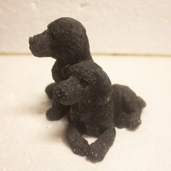 Lot of Two Miniature Labrador Figurines by Stone Critters - Picture 7 of 10